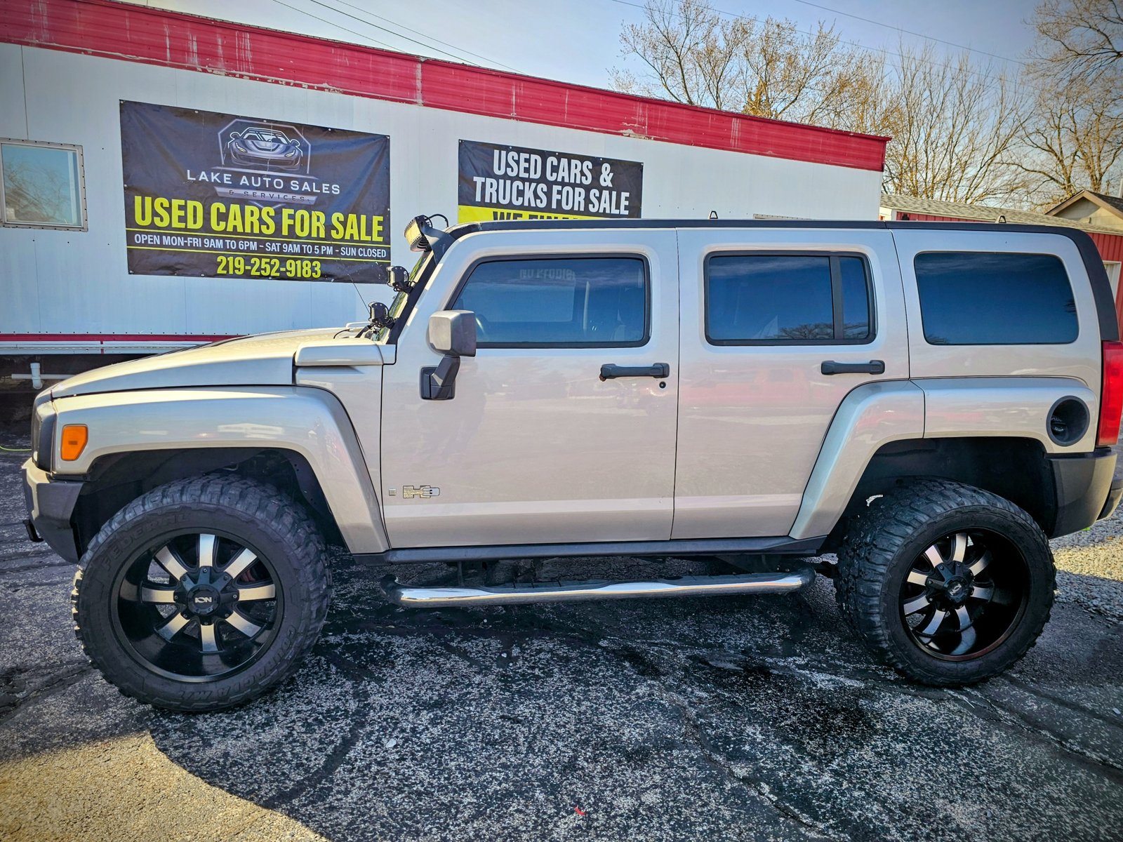 2006 HUMMER H3 - Image 2