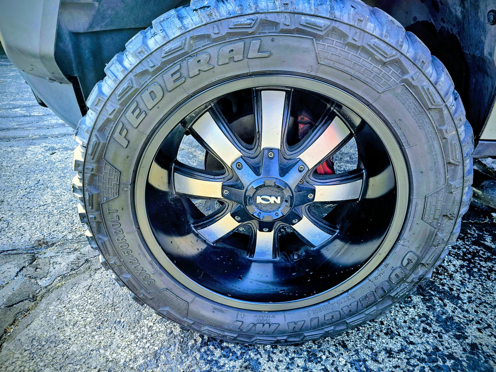 2006 HUMMER H3 - Image 3