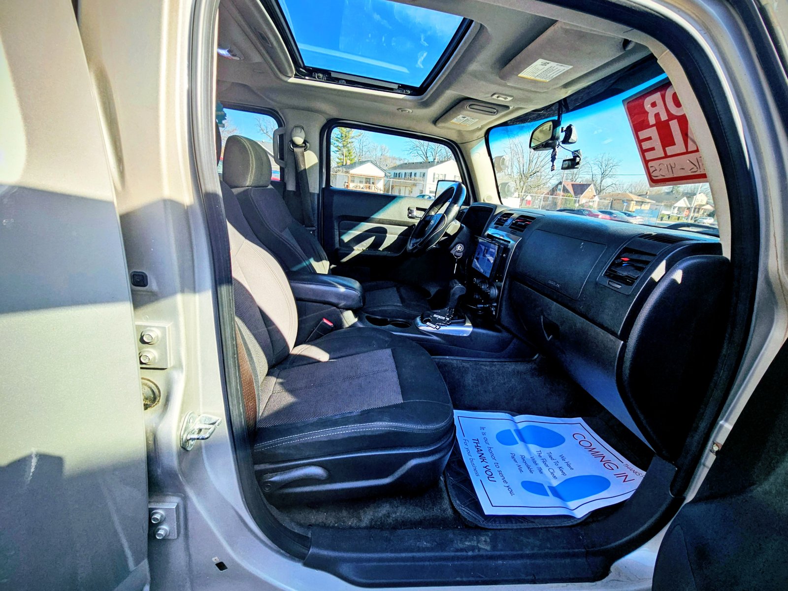 2006 HUMMER H3 - Image 10