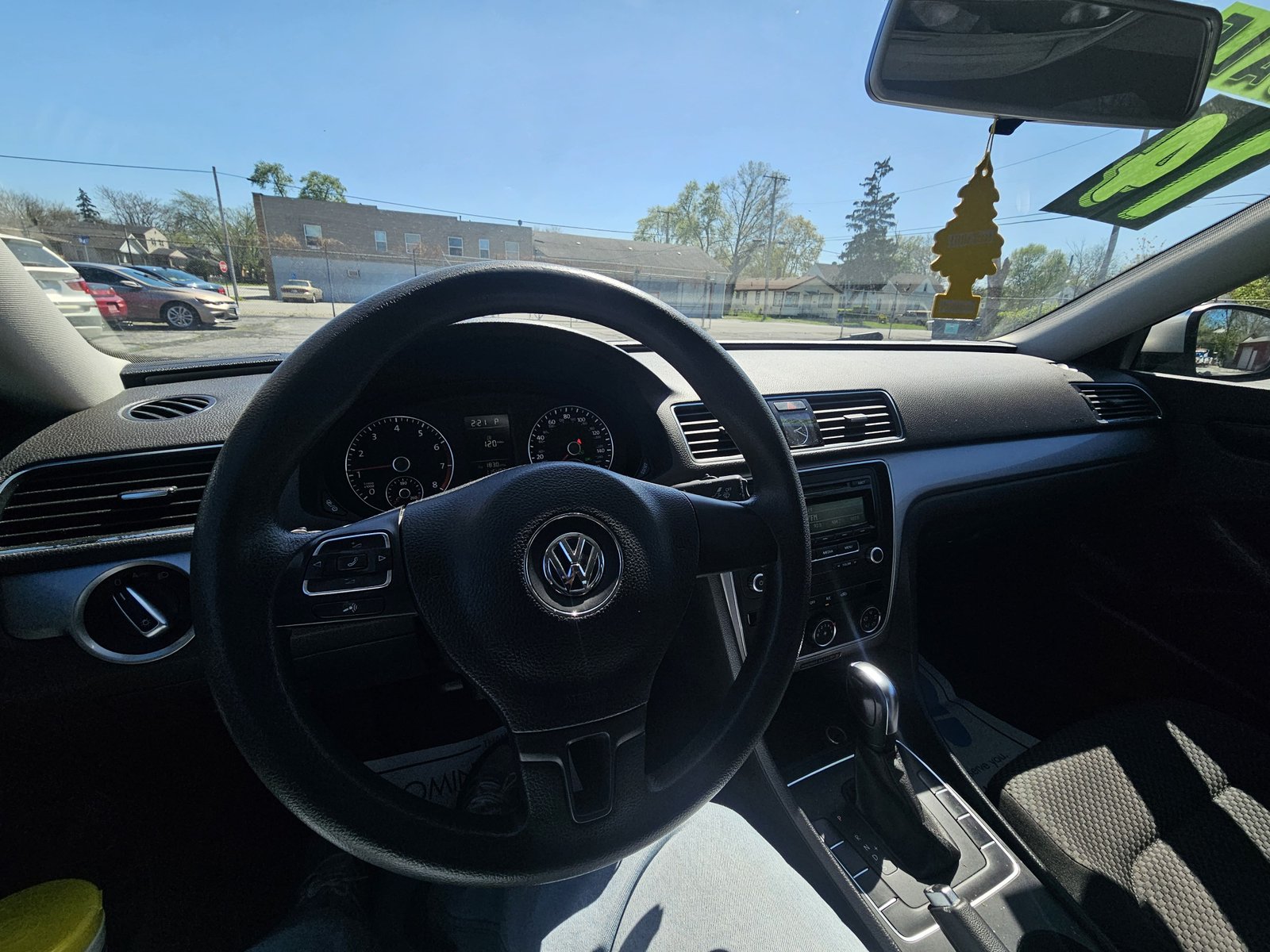 2014 VOLKSWAGEN PASSAT - Image 13